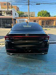 Kia K-5 2021 - miniatura 7