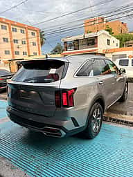 Kia Sorento 2021 - miniatura 4