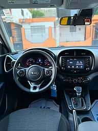 Kia Soul S 2021 - miniatura 8