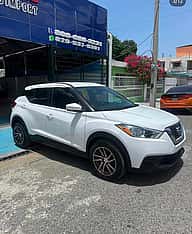 Nissan Kicks SV 2020 - miniatura 2