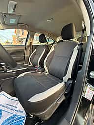 Nissan Versa SV 2021 - miniatura 9