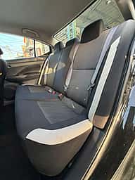 Nissan Versa SV 2021 - miniatura 10