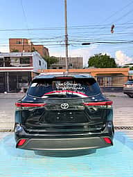 Toyota Highlander XLE 2022 - miniatura 4