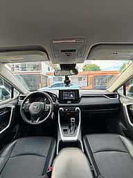 Toyota RAV4 LE 2022 - miniatura 11