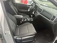 Kia Sportage LX 2022 - miniatura 6