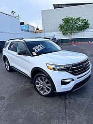 Ford Explorer XLT 2021 - miniatura 3
