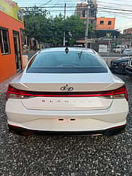 Hyundai Elantra SEL w/Premium Pkg 2022 - miniatura 3