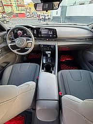 Hyundai Elantra SEL w/Premium Pkg 2022 - miniatura 8