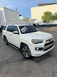 Toyota 4 Runner SR5 2011 - miniatura 3