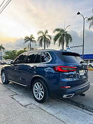 BMW X5 XDRIVE 25D 2022 - miniatura 5