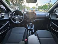 Kia Soul LX 2020 - miniatura 6