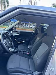 Kia Soul LX 2020 - miniatura 7