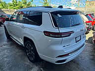 Jeep Grand Cherokee L Overland 2022 - miniatura 5