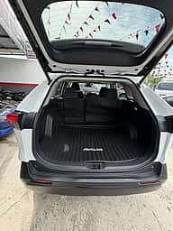 Toyota RAV4 XLE 2023 - miniatura 7