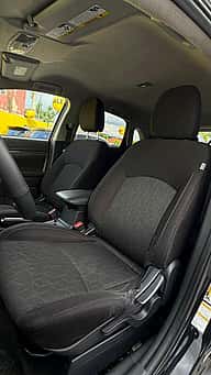 Mitsubishi Motors Outlander Sport SE 2021 - miniatura 6