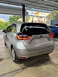 Honda Fit Hybrid 2021 - miniatura 3