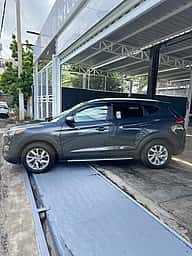 Hyundai Tucson SE 2019 - miniatura 3