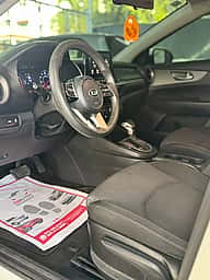 Kia Forte LXS 2021 - miniatura 6