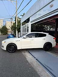 Maserati Ghibli SQ4 2020 - miniatura 4
