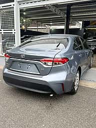 Toyota Corolla LE 2024 - miniatura 5