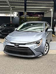 Toyota Corolla LE 2024 - miniatura 1