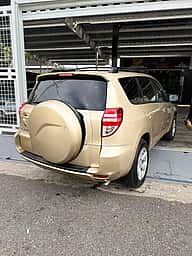 Toyota RAV4 2010 - miniatura 9