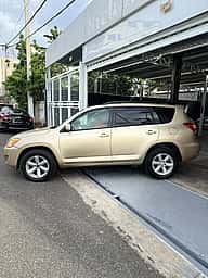 Toyota RAV4 2010 - miniatura 3