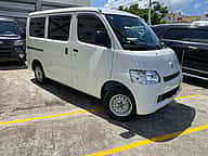 Toyota Town-Ace 2019 - miniatura 2