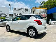 Suzuki Swift 2021 - miniatura 4