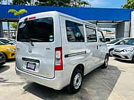 Toyota Town-Ace 2021 - miniatura 3