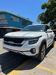 Kia Seltos SX-T 2023 - miniatura 2