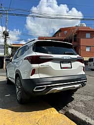 Kia Seltos SX-T 2023 - miniatura 13