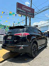 Toyota RAV4 Limited 2017 - miniatura 7