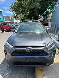 Toyota RAV4 XLE Premium 2023 - miniatura 2