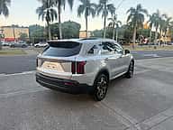 Kia Sorento Luxury 2022 - miniatura 9