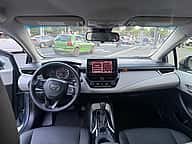 Toyota Corolla LE 2021 - miniatura 6