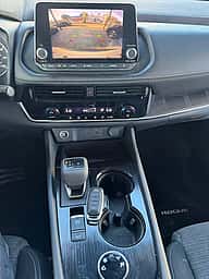 Nissan Rogue SV 2023 - miniatura 7