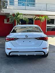 Nissan Sentra SV 2020 - miniatura 3