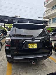 Toyota 4 Runner SR5 2021 - miniatura 5