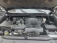 Toyota 4 Runner SR5 2021 - miniatura 17