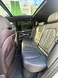 BMW X5 xDrive40i 2024 - miniatura 15