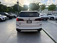 BMW X5 xDrive40i 2024 - miniatura 4