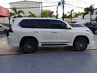 Lexus LX 570 2017 - miniatura 6