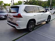Lexus LX 570 2017 - miniatura 5