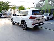 Lexus LX 570 2017 - miniatura 3