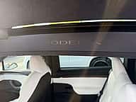 Tesla Model X PLAID 2022 - miniatura 13