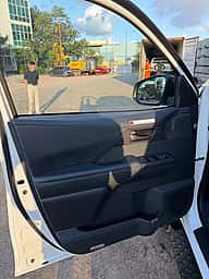 Toyota Hilux Limited 2027 - miniatura 14