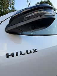 Toyota Hilux Limited 2027 - miniatura 7