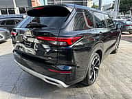 Mitsubishi Motors Outlander Limited 2023 - miniatura 5