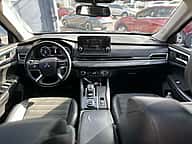 Mitsubishi Motors Outlander Limited 2023 - miniatura 9